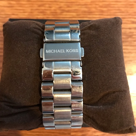 Michael Kors Runway Chronograph Watch - Silver - Picture 5 of 7